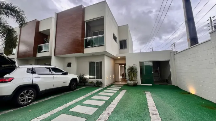 Casa em condomínio no Eusébio com 3 suítes 