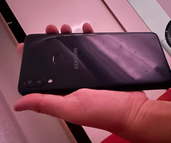 SAMSUNG GALAXY A10