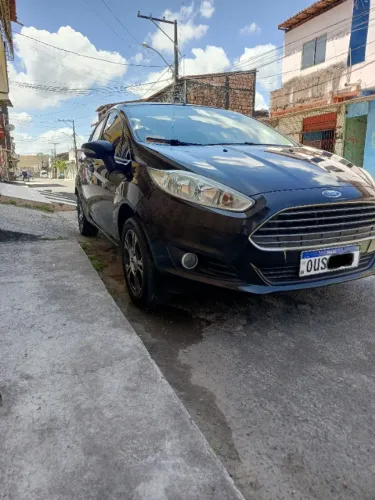 Ford Fiesta 1.6 16V Flex Aut. 5P 2014