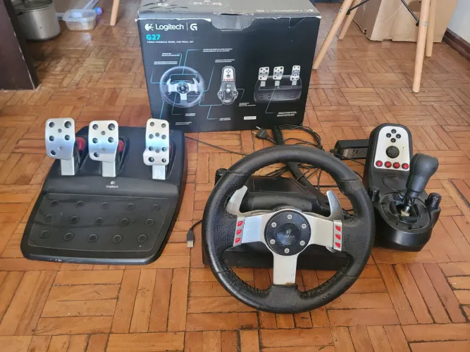 Volante logitech g27