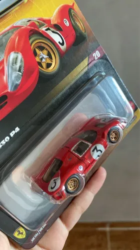 Carrinho hot wheels ferrari 1967