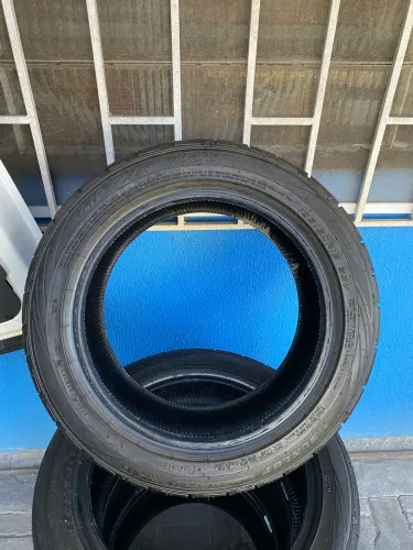 4 Pneus Dunlop Direzza 195/50-15 82V Gol, Saveiro, Parati, Voyage quadrado.