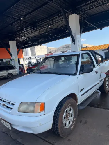 Chevrolet S10 Pick-up Std. 2.2 MPFI / EFI 1996