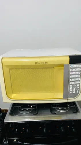 Microondas Electrolux 31L