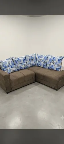 Sofá de canto com almofada dupla face