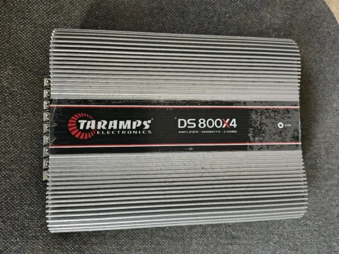 Modulo Taramps Ds800x4 4 canais rca.