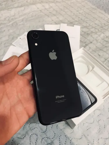 iPhone XR