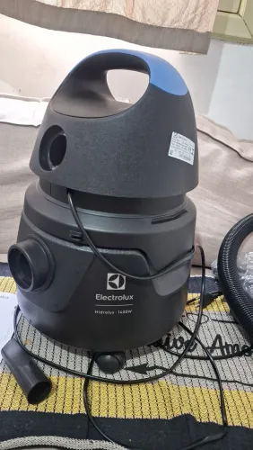 Aspirador de pó Eletrolux AWD01 1400w 12 litros Novo