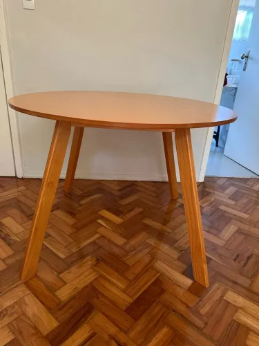 VENDO mesa de 4 lugares MDF