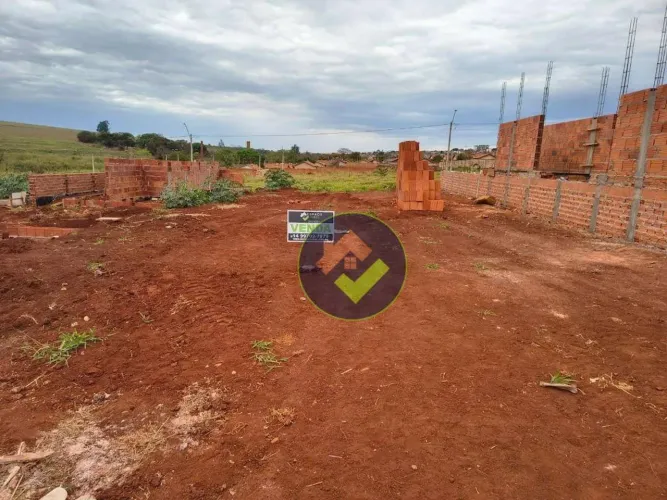 Terreno à venda, 246 m² por R$ 40.000,00 - Jardim Iracema - Lençóis Paulista/SP