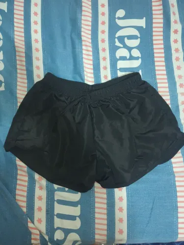 Short feminino modelo pequeno tamanho G