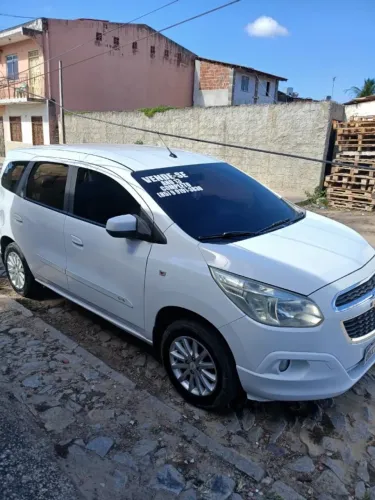 Chevrolet Spin LT 1.8 8V Econo.flex 5P Aut. 2013