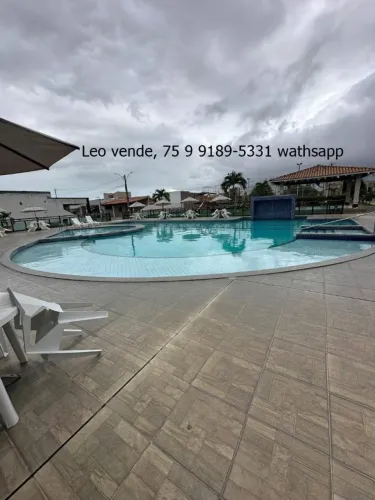 Leo vende, bairro Papagaio. 2\4 suíte, closet
