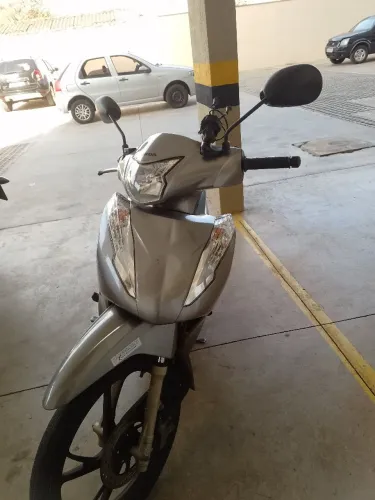 Vende Honda Biz