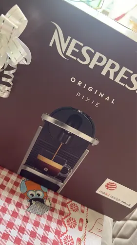 Cafeteira NOVA pixie nespresso