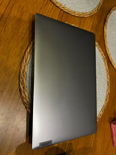 Vendo notebook Lenovo core i3 troco iPhone