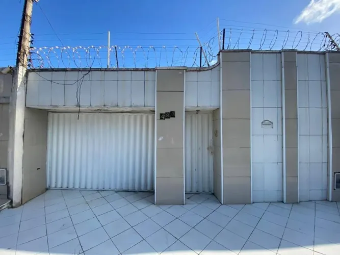 Casa com 3 dormitórios à venda, 154 m² por R$ 500.000,00 - Engenheiro Luciano Cavalcante -
