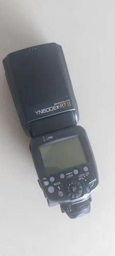 Flash speedlite Yangnuo IN600EX - RTII em perfeito estado, praticamente novo.