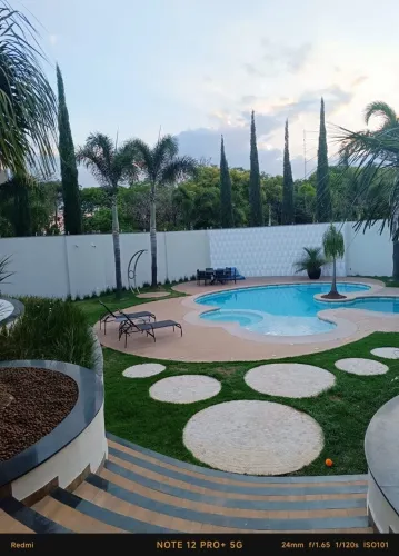 Imperdível casa à venda em Franca-SP, Residencial Amazonas - 3 quartos, 3 suítes, 3 salas,