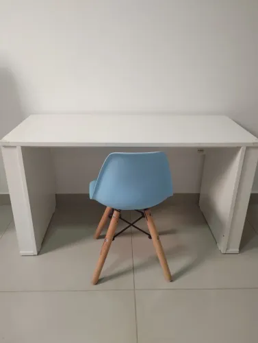 Escrivaninha Branca infantil