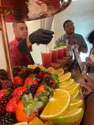 Surpreenda seus convidados com drinks incríveis!