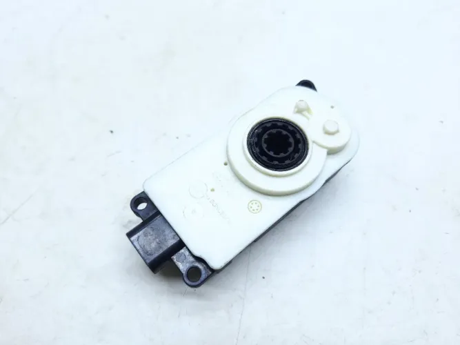 Motor Atuador Grade Dianteira Bmw 320i 2.0 2020 5811R1001