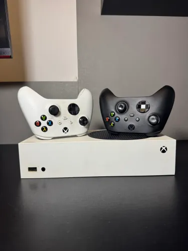 XBOX SERIE S | 2 CONTROLES | Cartão 12x