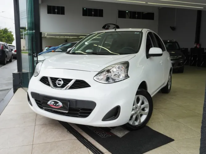 Nissan March SV 1.0 12V Flex 5P 2020