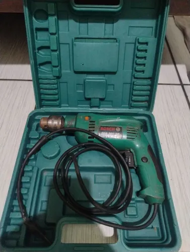 Furadeira Bosch bsb 500re 500W indústria brasileira betton Max 13 MM eletrônica (não liga)