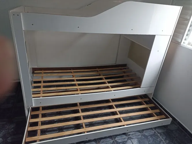 Cama solteiro treliche