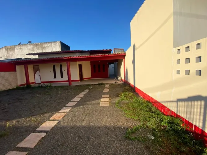 ALUGO uma excelente casa 5/4 Sobradinho