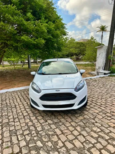 Ford Fiesta 1.5 16V Flex Mec. 5P 2016