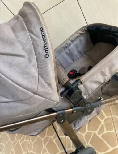 Carrinho de bebê 