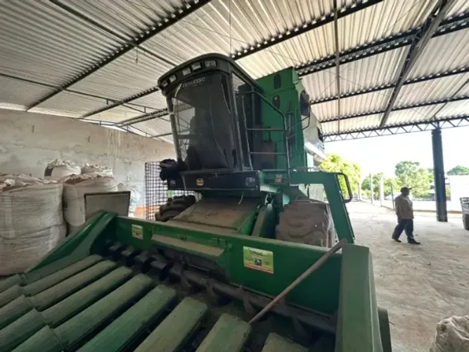 COLHEDEIRA JOHN DEERE 1185