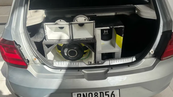 VENDO SOM AUTOMOTIVO