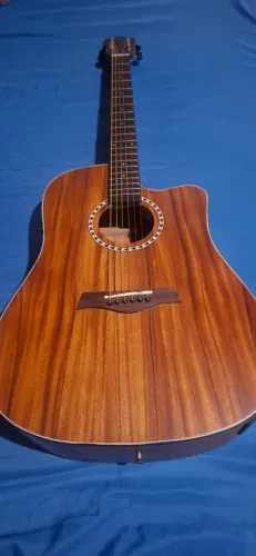 Violão hofman modelo 280, regulado e com cordas novas