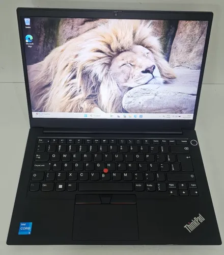 Lenovo ThinkPad E14 Gen 2| i5 11ª Geração | 16GB RAM | SSD NVMe 256 GB | Full HD 1920X1080