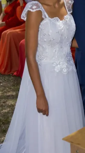 ? Vestido de Noiva + Véu ?