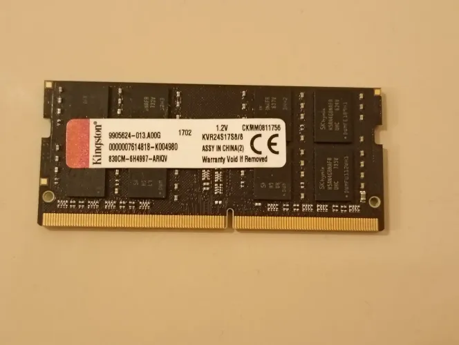 Memória 8GB DDR4 - Kingston