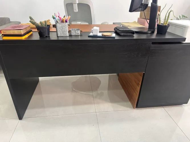 Mesa de escritório