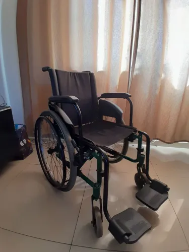 Cadeira de Rodas Ortobras Dobrável