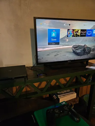 PS4 Slim 500GB + 8 jogos - Entrego Belém