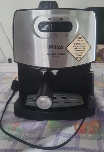 Cafeteira Expresso Philco 15 Bar Inox - Faz Cappuccino