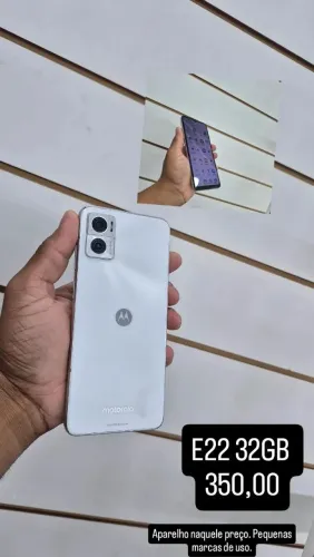 E22 32GB