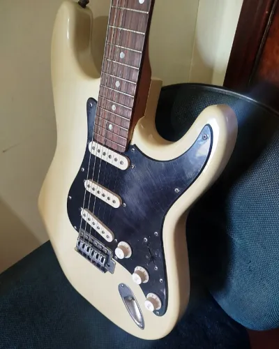 Guitarra Memphis Tagima das Antigas c/ Headstock Fender Blindada - ESTUDA TROCA