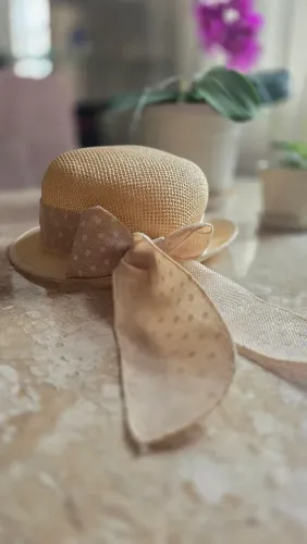 Chapéu de Palha Feminino com Laço Poá / Acessório Praia e Sol