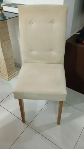 Jogo de 04 cadeiras para sala de jantar