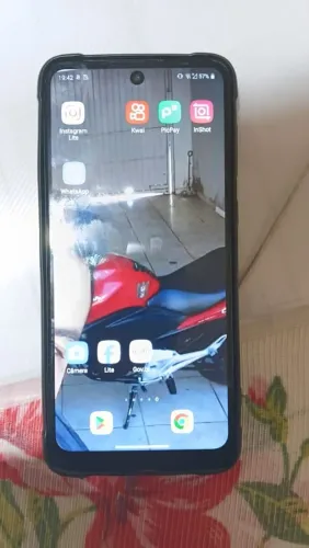 Vendo LG k62 com 64 gb