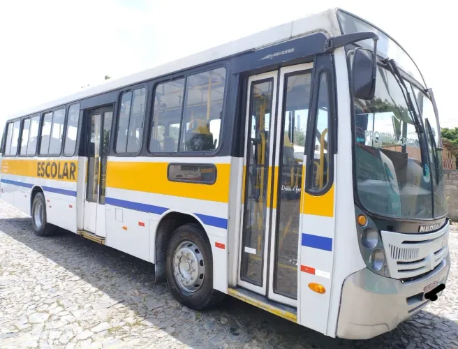 NEOBUS MERCEDES-BENZ 1519