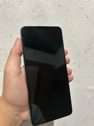 Vendo redmi note 14 semi novo facilito a entrega pra vender ligeiro